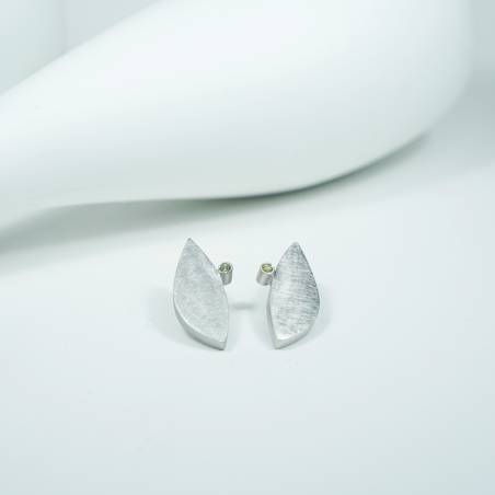 Arracades de plata gran amb peridot