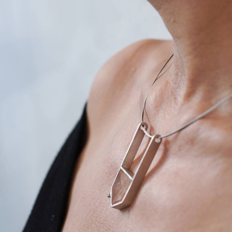 One of a kind pendant with quarz