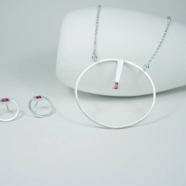 Exclusive silver necklace with chaine