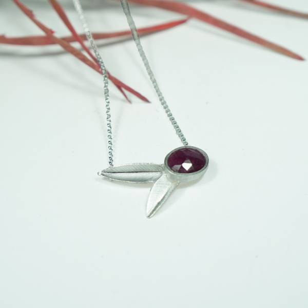 Collaret plata disseny