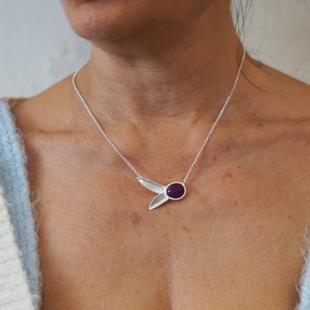Saphire silver necklace
