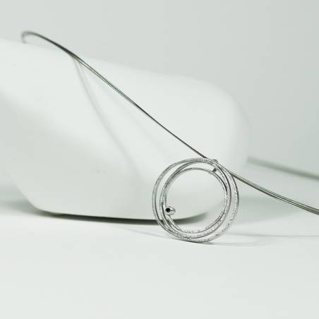 Colgante Lia plata rodio con diamante negro