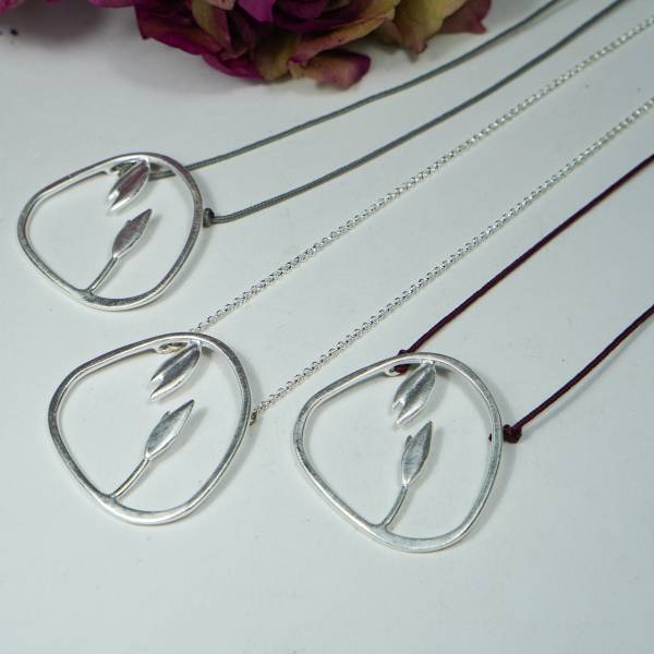 Valencia silver necklace