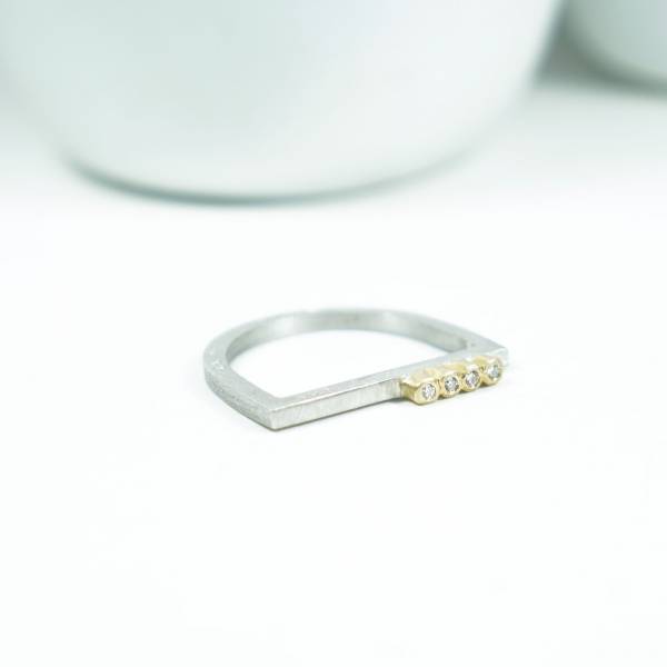 Anillo plata y oro XIC en Barcelona
