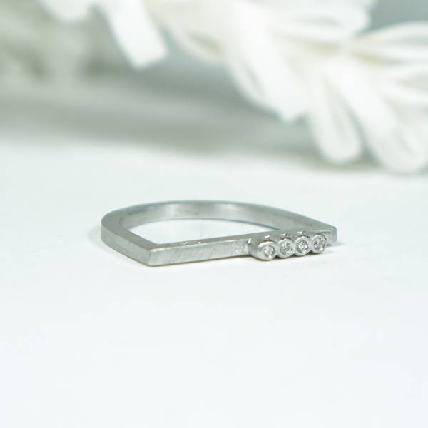 Rhodium silver ring with genuine diamonds