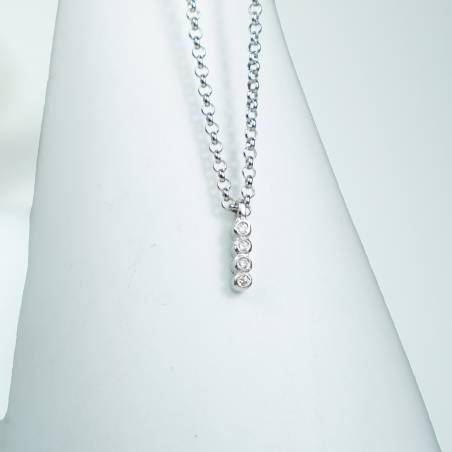 Collar pequeño plata y diamantes