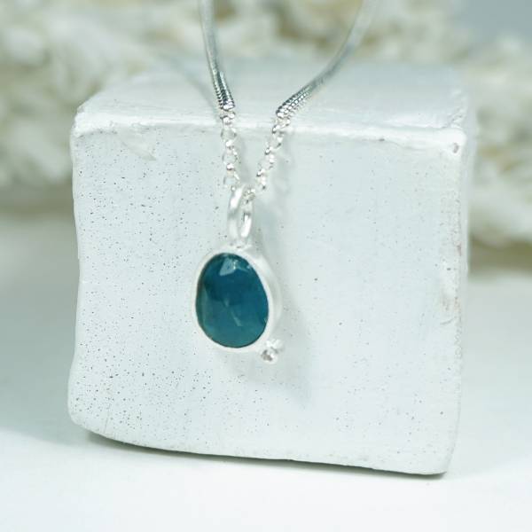 Apatite and diamond necklace