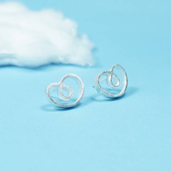 Small silver earrings cloud shape