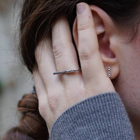 Anell original plata i diamants negres
