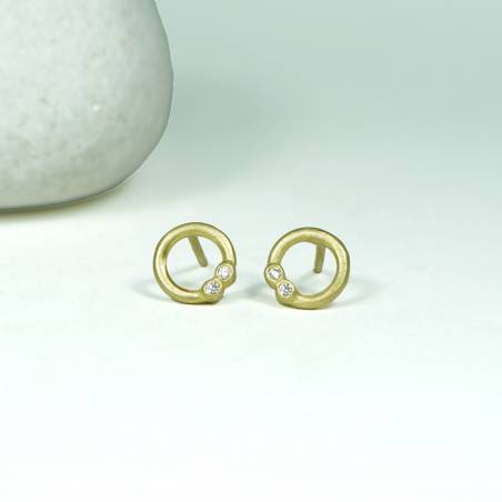 Gold earrings and genuine diamonds Barcelona