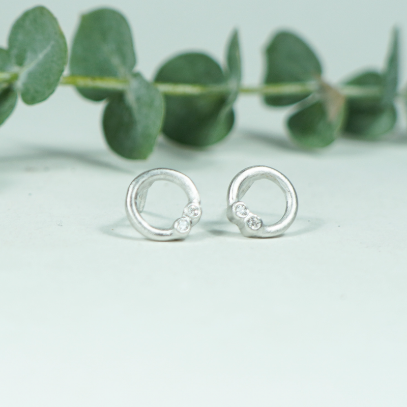 Arracades plata amb diamant