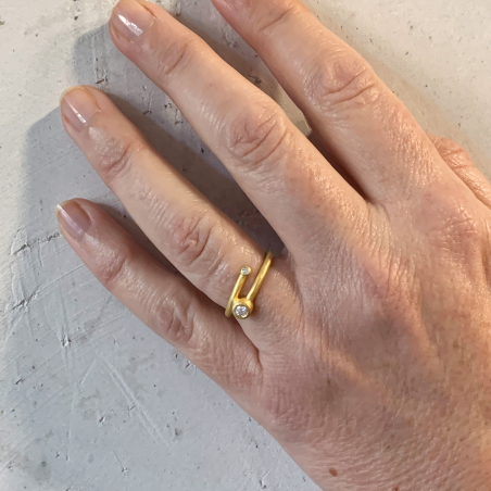 Anillo muy original ideal para pedida