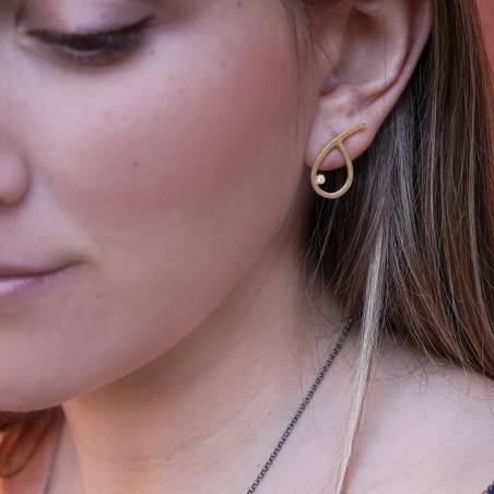 Pendientes diseño oro y diamantes